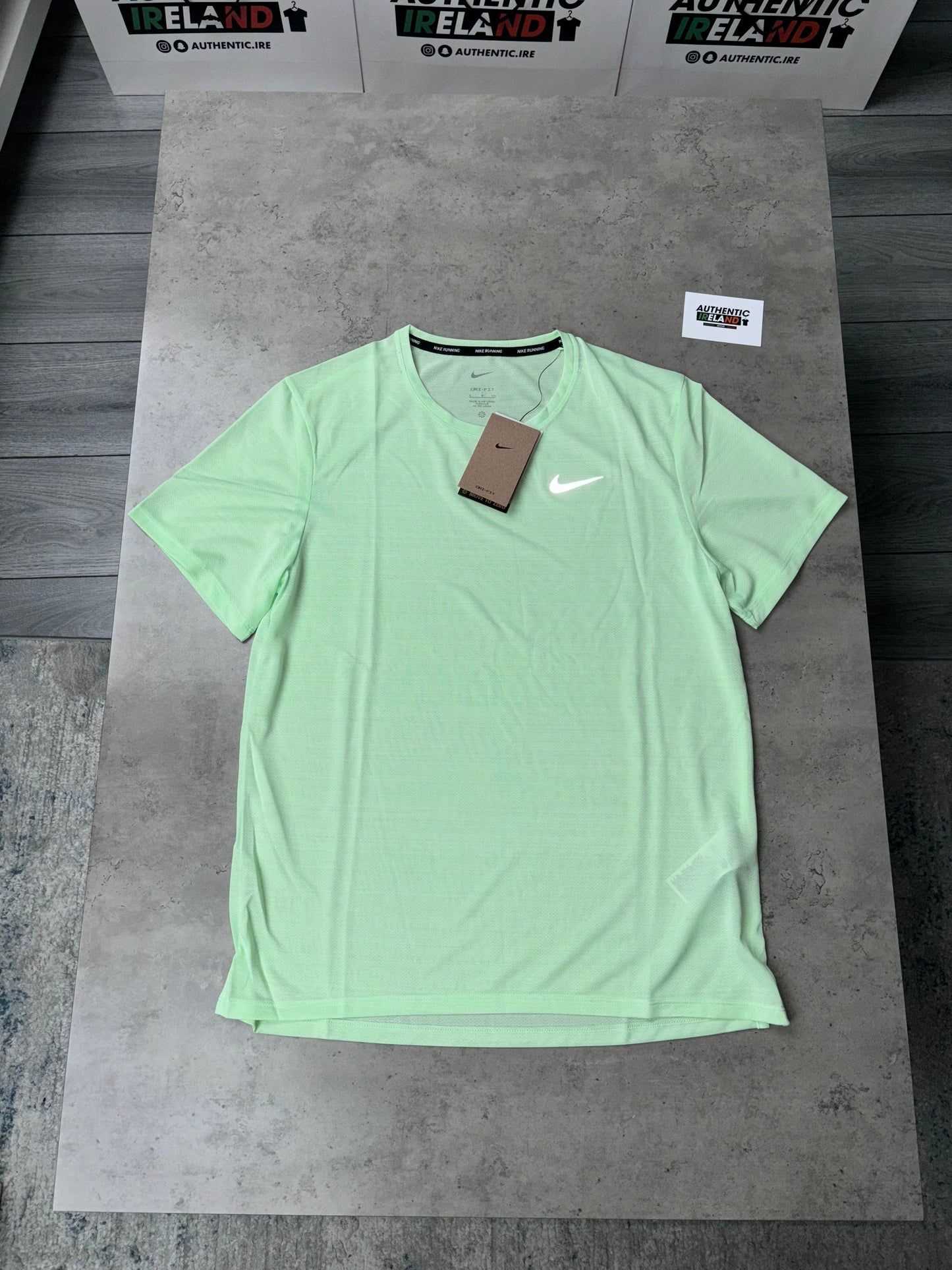 NIKE MILER 1.0 SET - VAPOUR GREEN