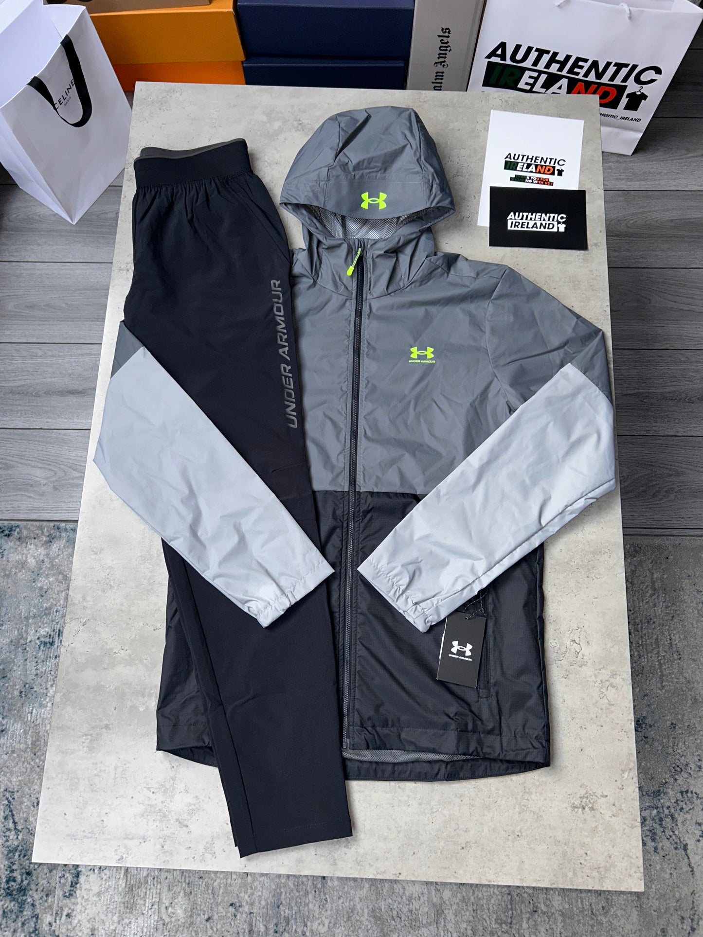 UNDER ARMOUR WINDRUNNER TRACKSUIT - SLATE/VOLT/BLACK