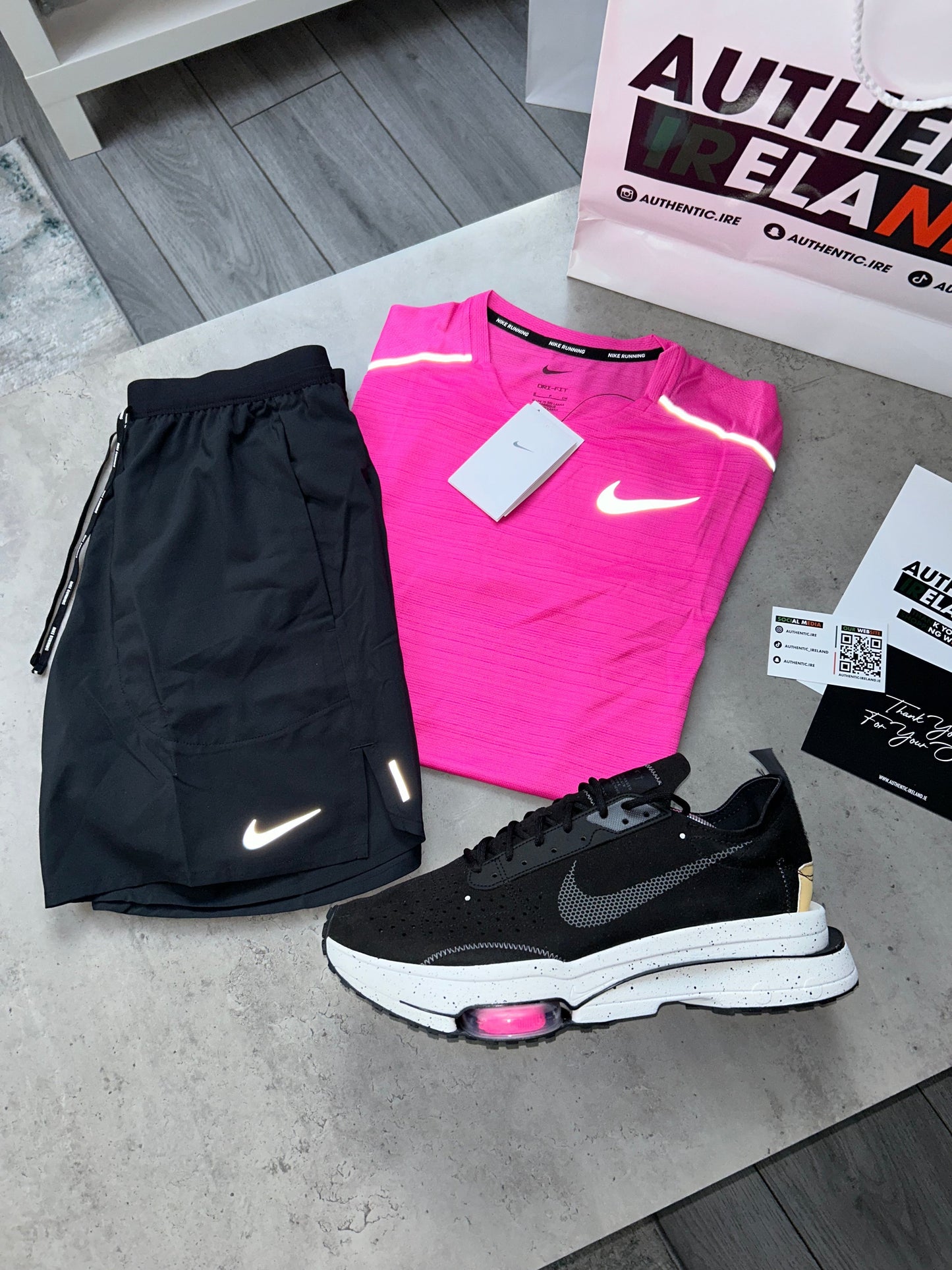 NIKE AIR ZOOM TYPE RUNNER - HYPER PINK