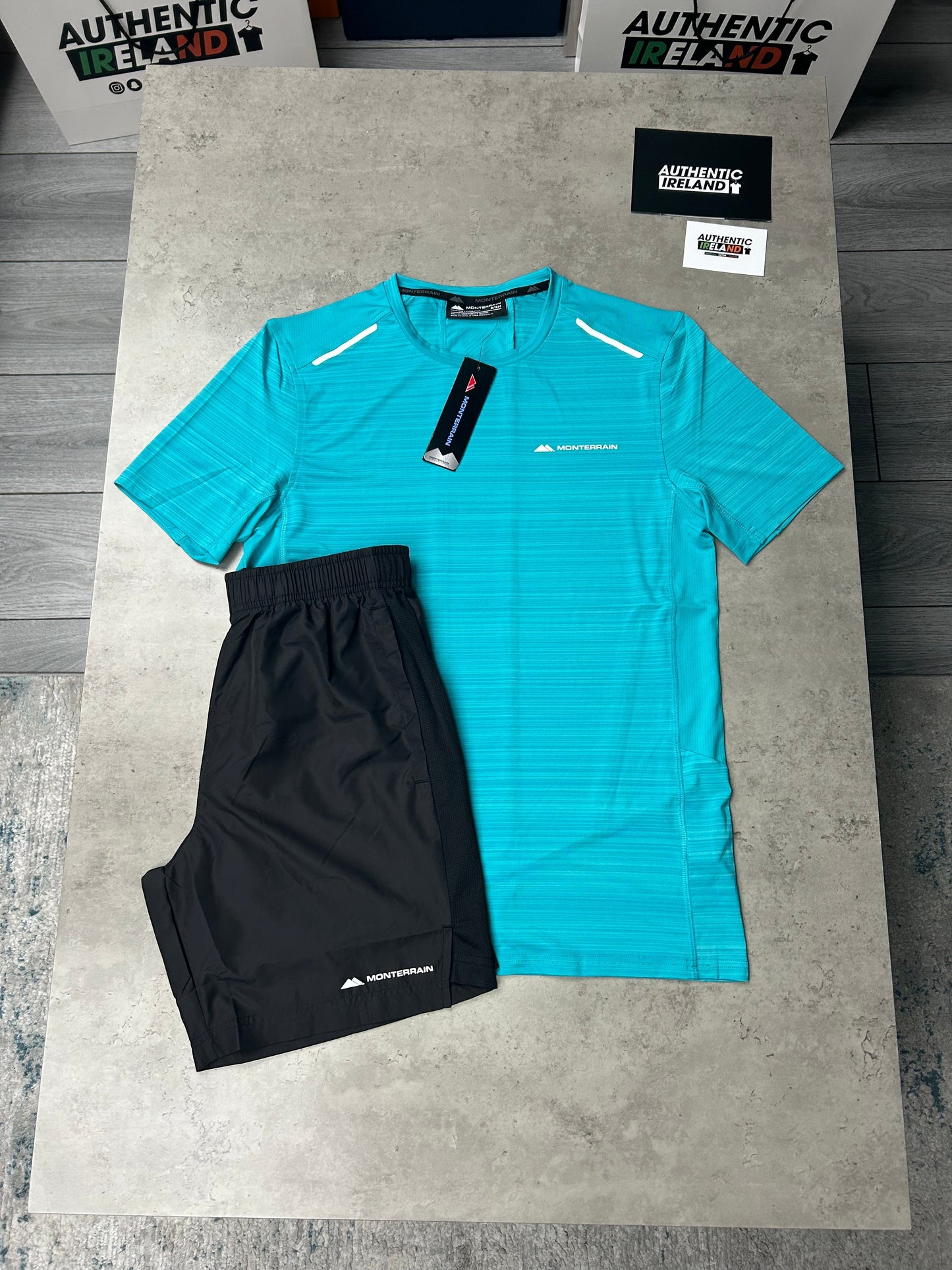 MONTERRAIN LYDER SET - LIGHT TEAL/BLACK