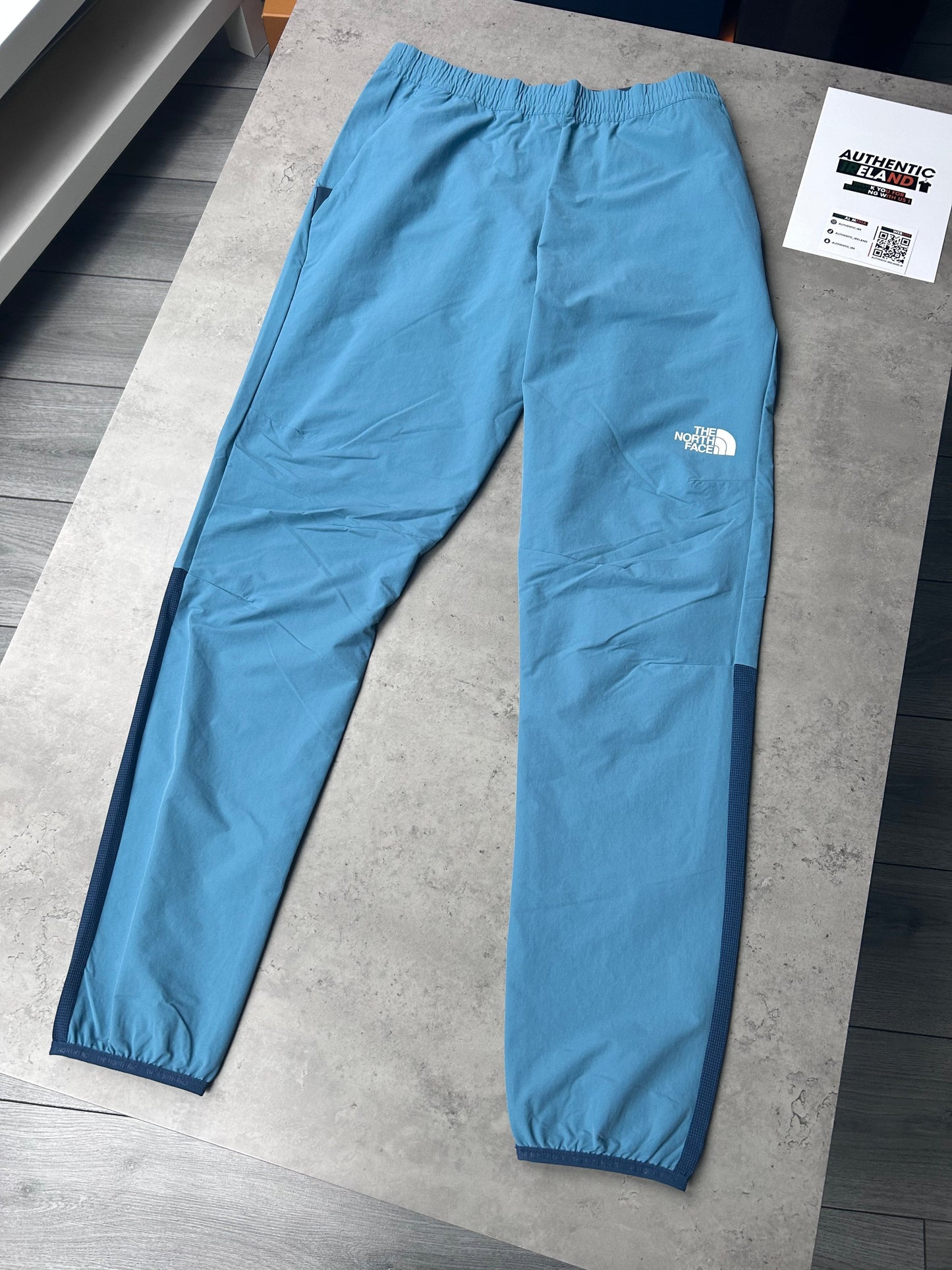 THE NORTH FACE WOVEN TRACKSUIT - NAVY/WATER BLUE