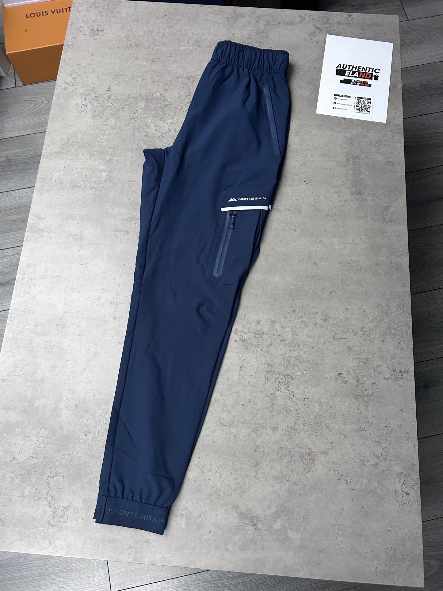 MONTERRAIN RAMBLE TRACKSUIT - NAVY