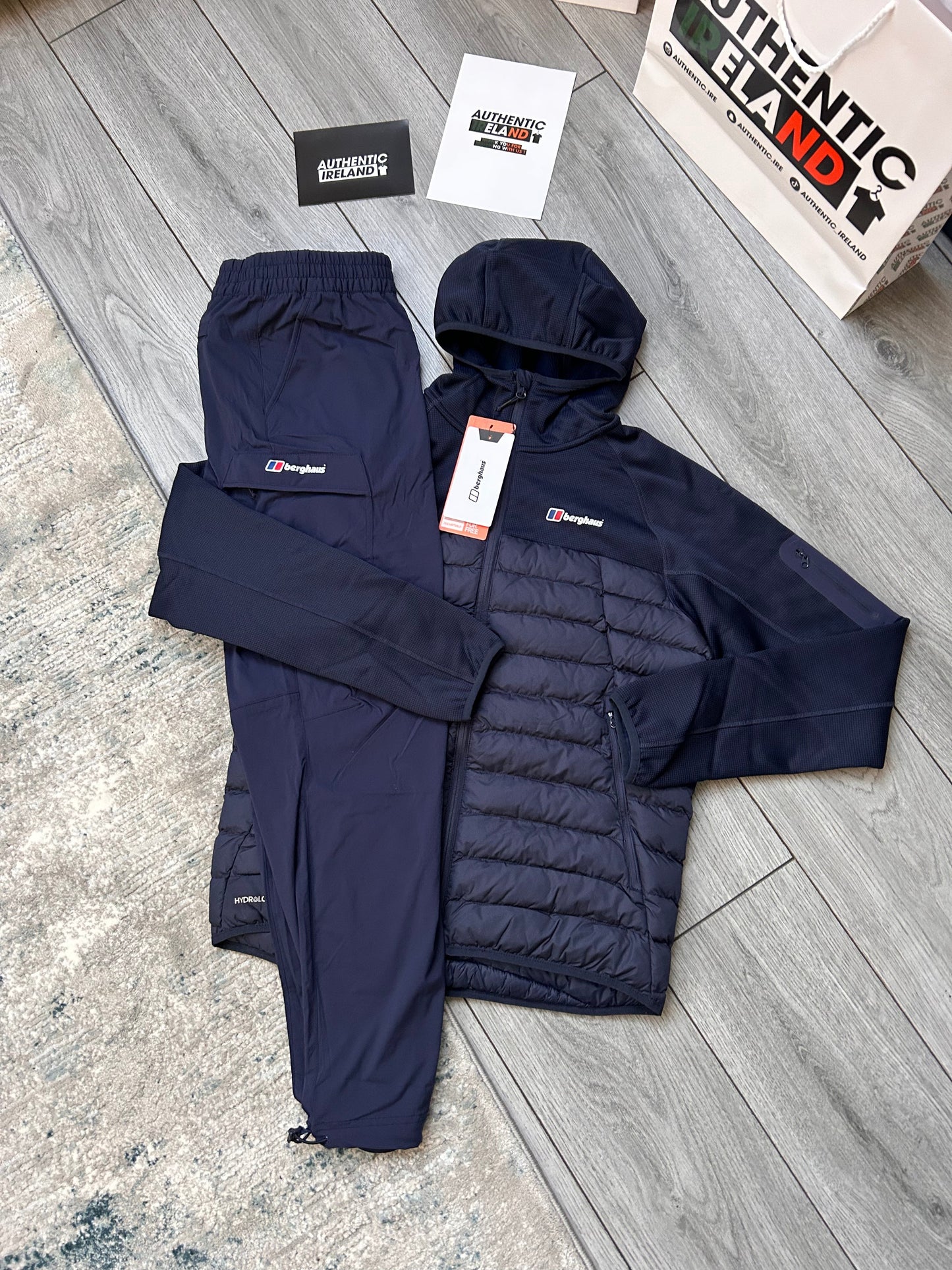 BERGHAUS HYBRID TRACKSUIT - NAVY