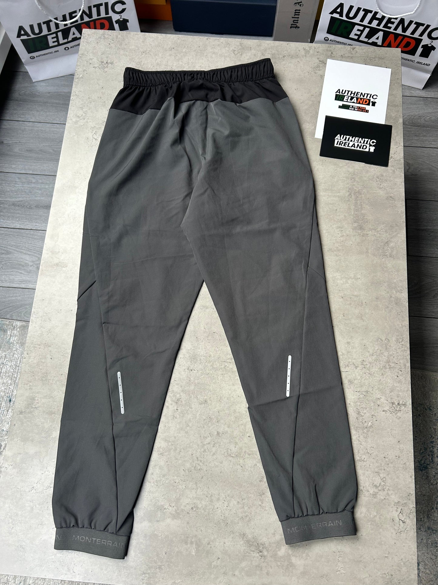 MONTERRAIN TWO-TONE TRACKSUIT - BLACK/SLATE