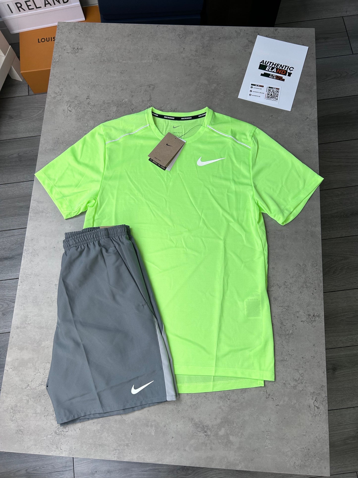 NIKE MILER 1.0 SET - GHOST GREEN/GREY