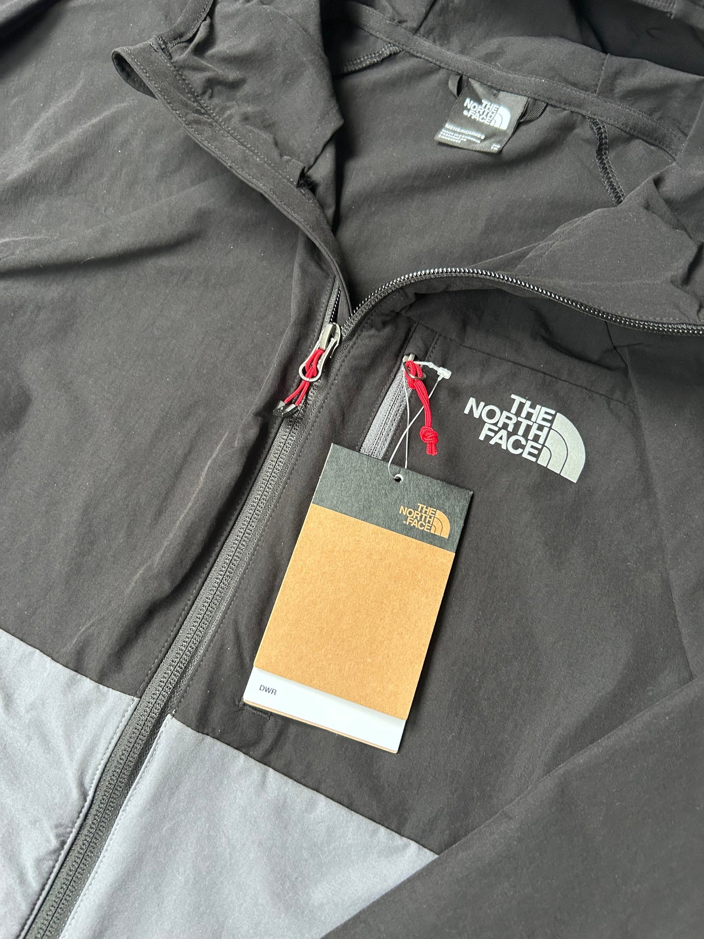 THE NORTH FACE WOVEN TRACKSUIT - GREY/BLACK