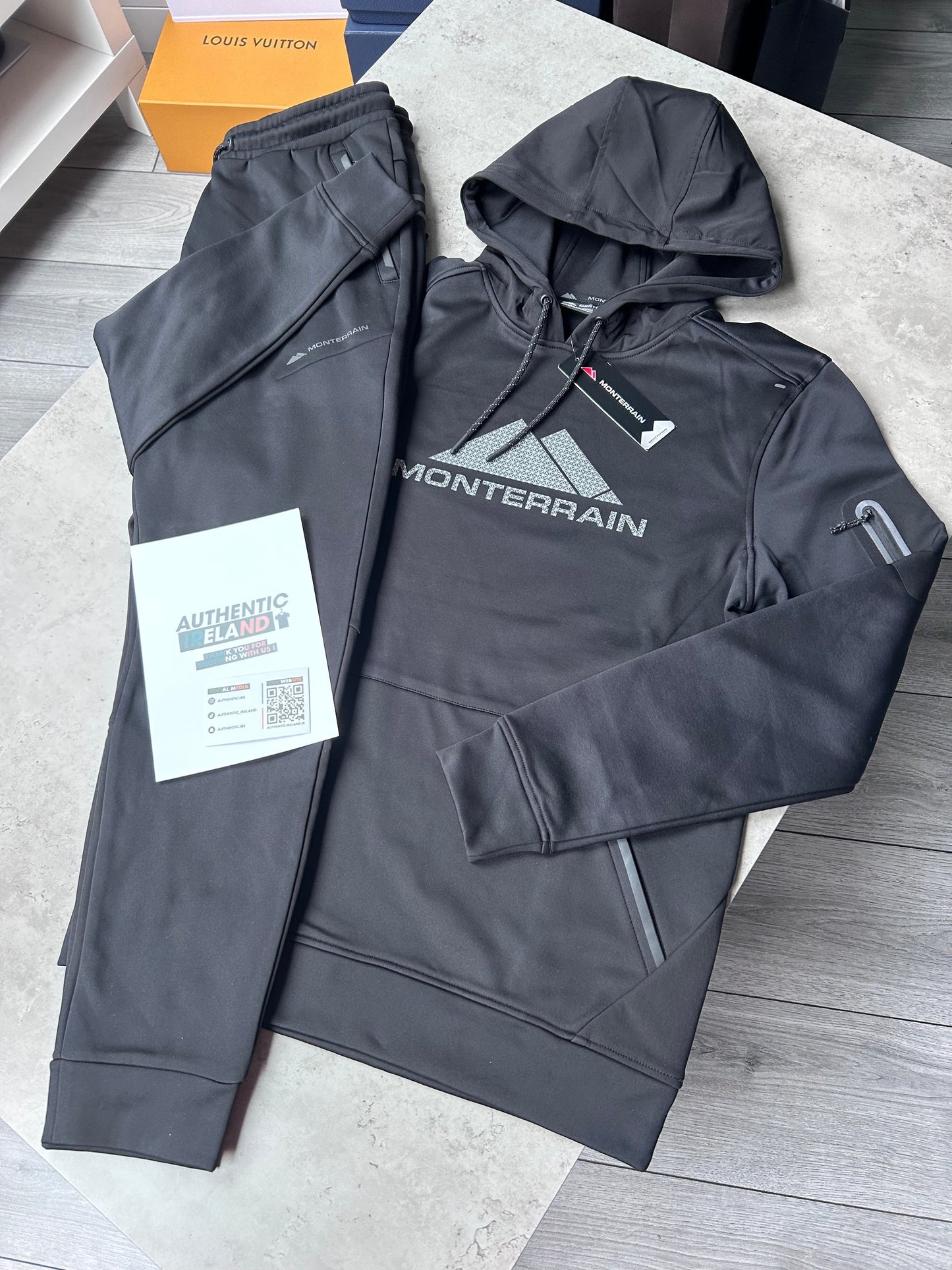 MONTERRAIN SPEED TRACKSUIT - BLACK